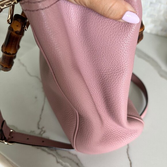 Gucci Bamboo Tote in Blush - Picture 11 of 16